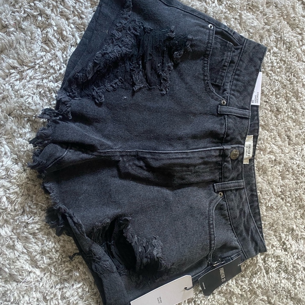 Forever 21 Black Distressed Jean Shorts | Concert Style | Mid Rise | Slim Fit |